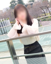 綾奈